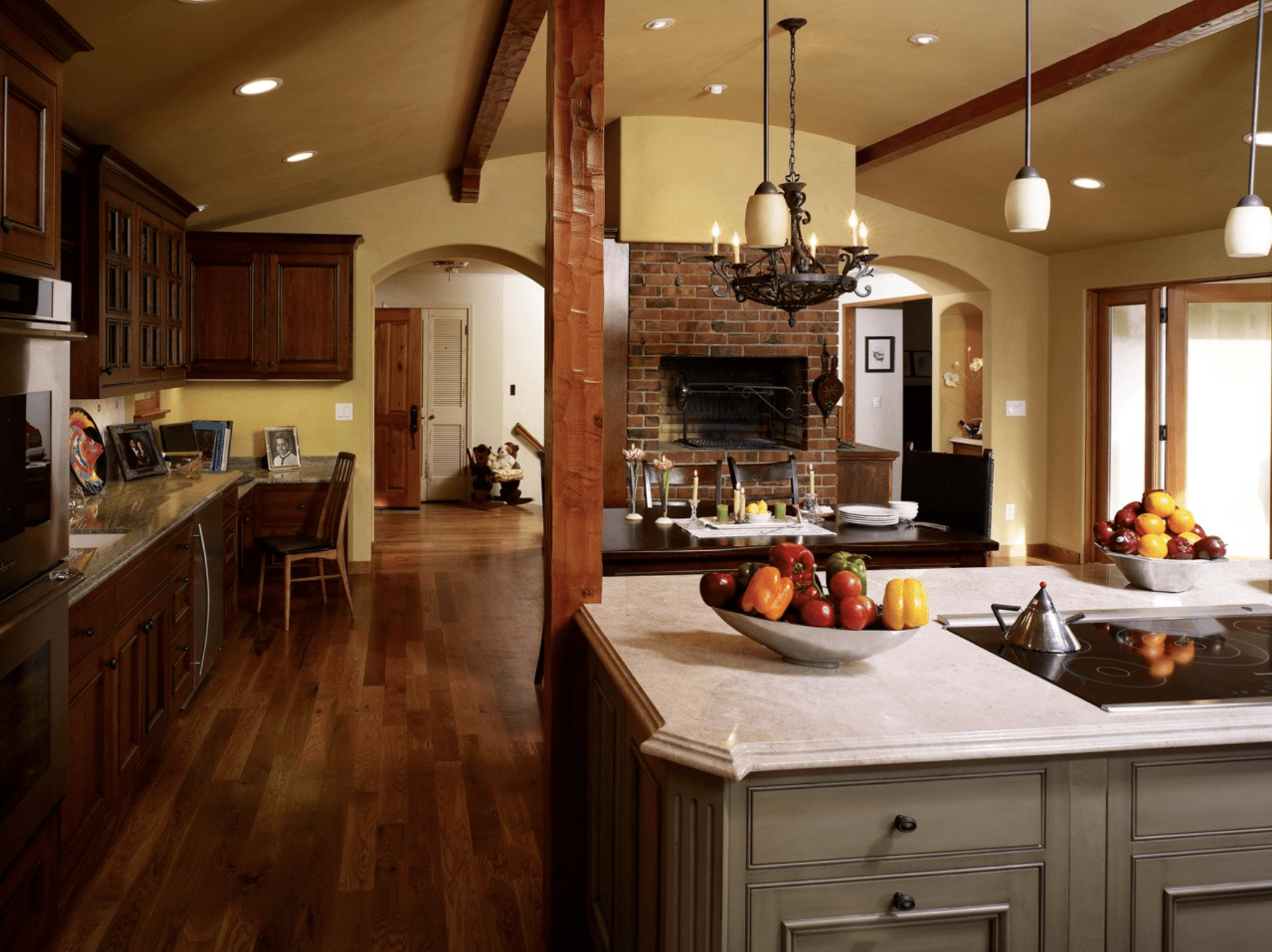 Red Oak Hardwood in Kitchen & Living Room